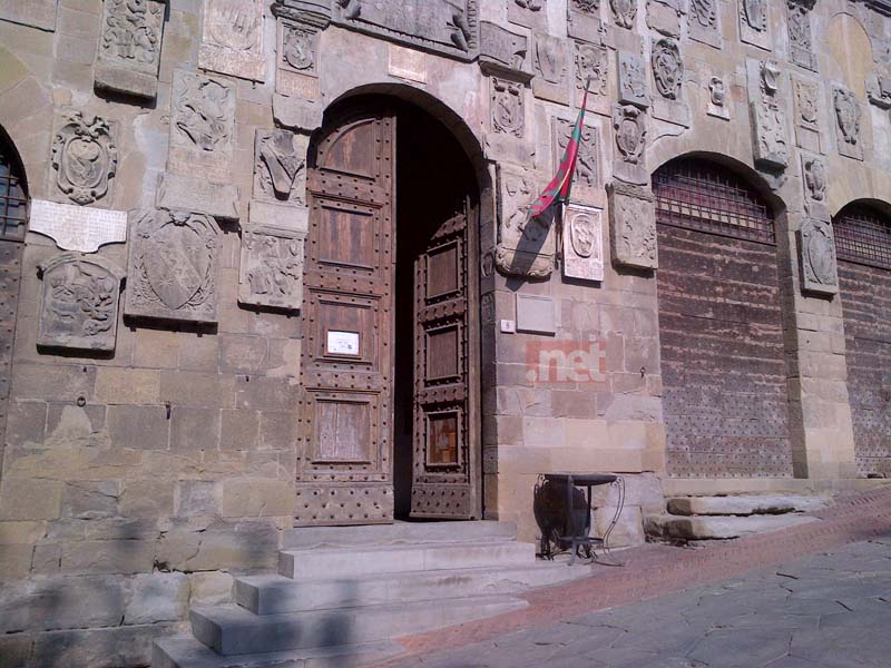 biblioteca-esterno.jpg
