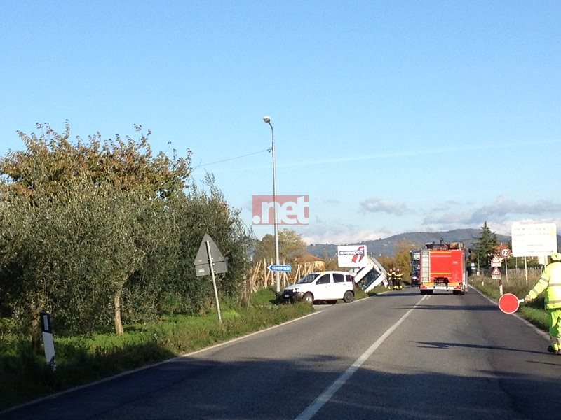 camion-fuori-strada-vvf.jpg