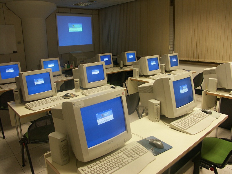 computer_sala.jpg