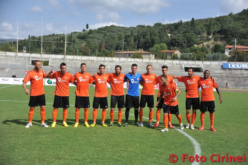 Arezzo-Pistoiese-foto-squadra.JPG