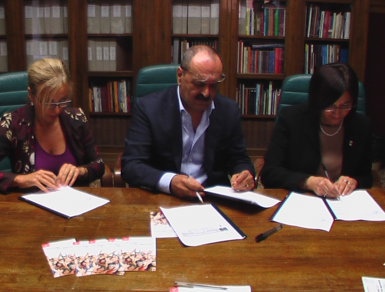 accordo-genere-firma.JPG