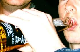 alcol-minore.jpg
