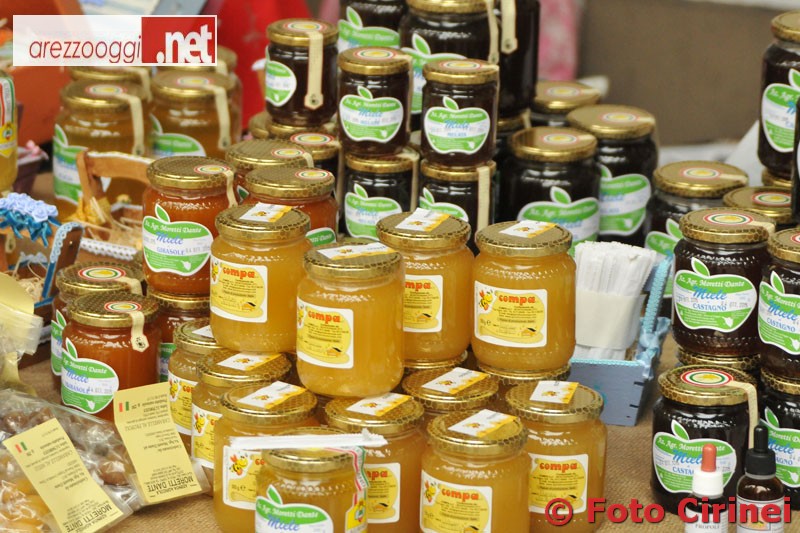 anteprima-mercatino-miele-portici.JPG