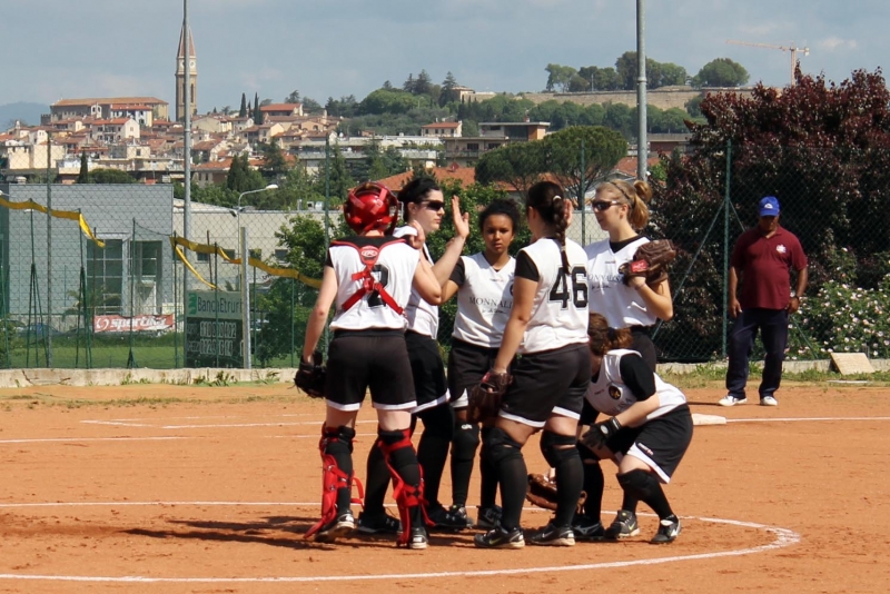 Bsc-Arezzo---Monnalisa-Softball,-serie-A2.jpg