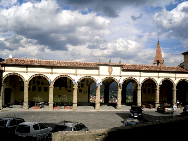 CastiglionFiorentino-Logge.jpg