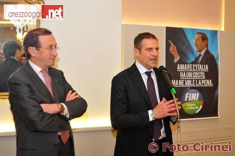 fini-macri-talzano.JPG