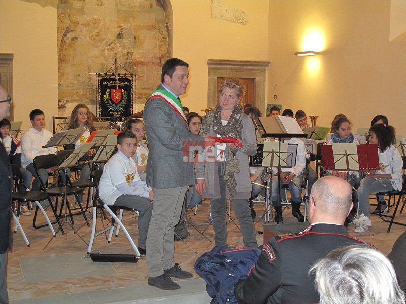 lucignano-sindaco-presidente-banda.jpg