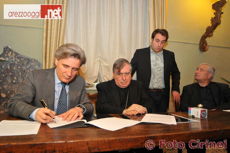 microcredito-banca-etruria-diocesi-firma.JPG