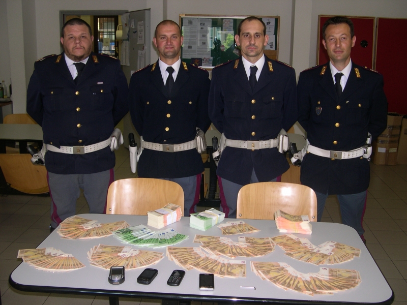 polstrada-banconote-false.JPG