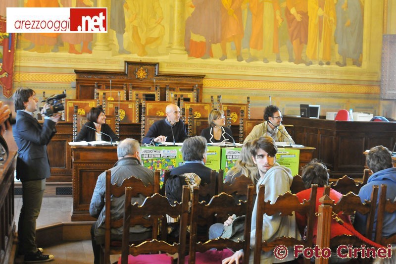 presentazione-arezzo-wave-(1).JPG