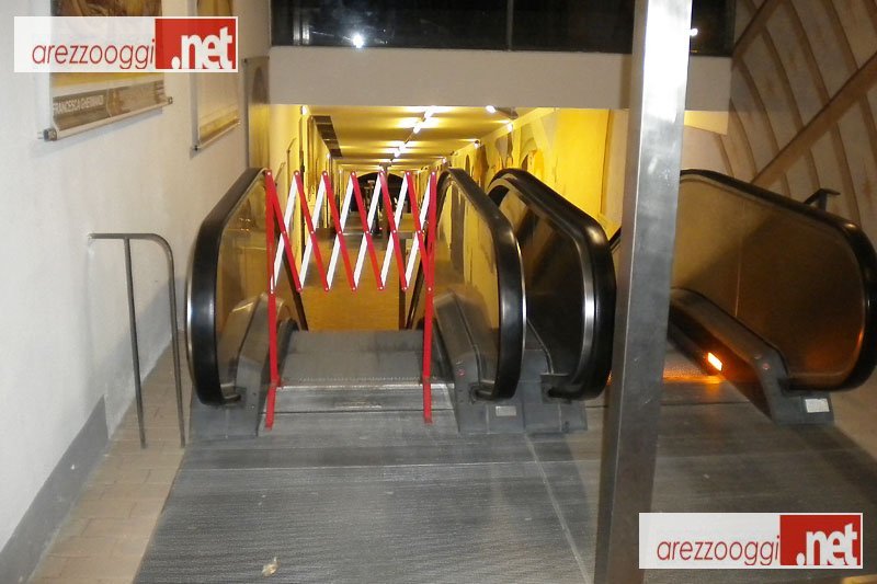 scale-mobili-transenna-interno.JPG