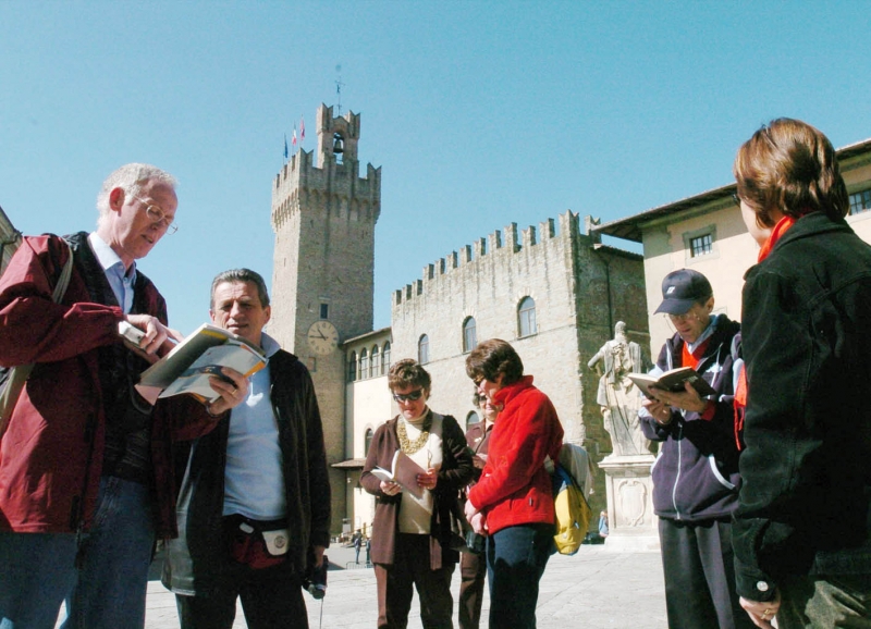 turisti-comune.jpg